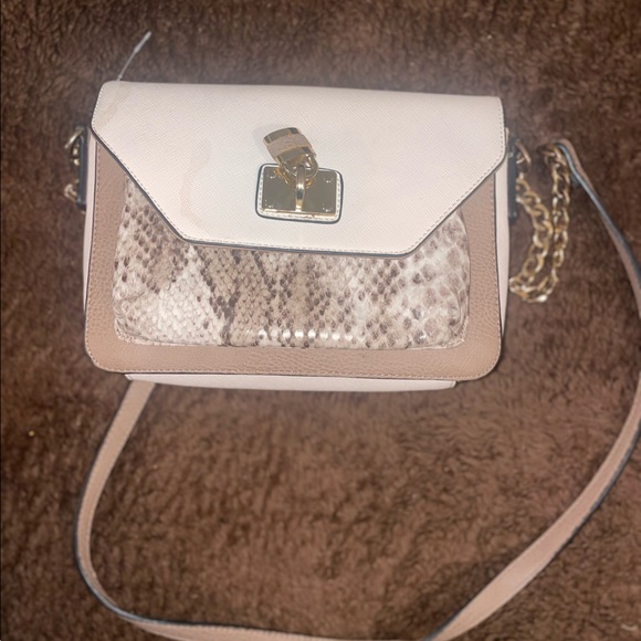 Call it spring bag - Picture 4 of 4